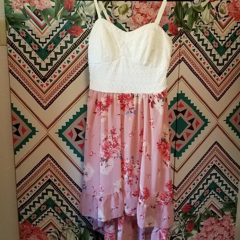 Hi-Lo Dress - Picture 2 of 9